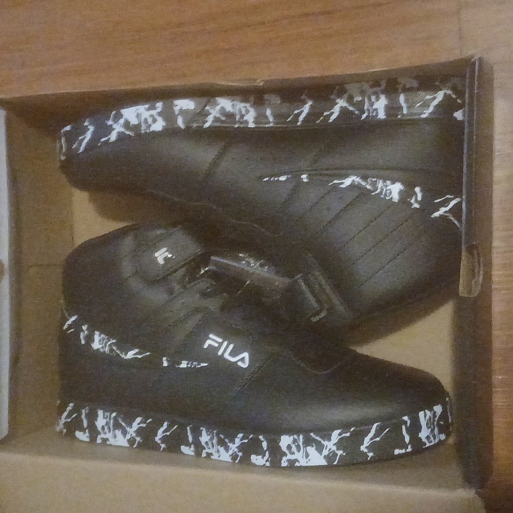 Men Shoes